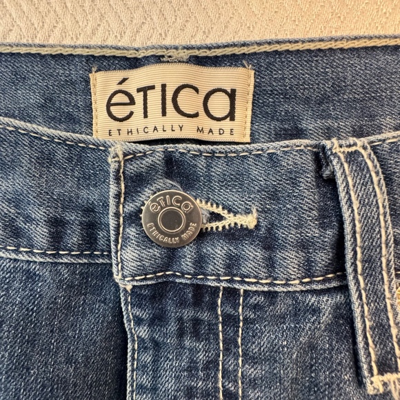 NWT ETICA Iris Relaxed Barrel Jeans in Fistral Blue Denim, Women Size 30 - Picture 10 of 16